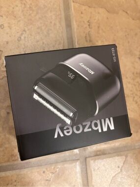 NEW electric Foil Shavers For Men Mini Electric Razor Waterproof